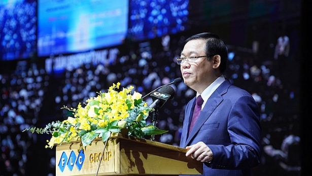 Deputy Prime Minister: Logistics Vietnam is 'backwards' to the world